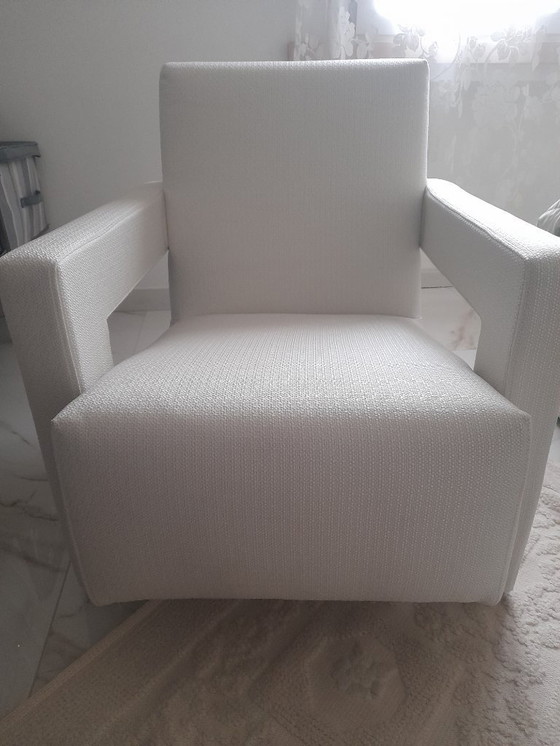 Image 1 of Cassina Utrecht Sessel