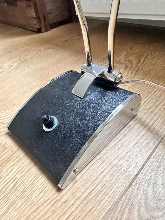 Image 1 of lampe de bureau/de table par Eileen Gray pour Jumo