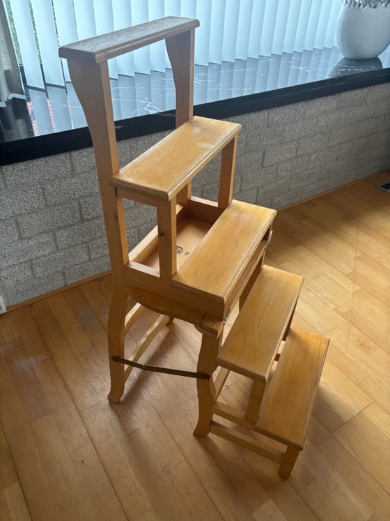 Troel, sgabello a gradini e sedia in uno di Weijn Design, numero 155 – Sgabelli, Legno, Ottone (photo 5 of 11)