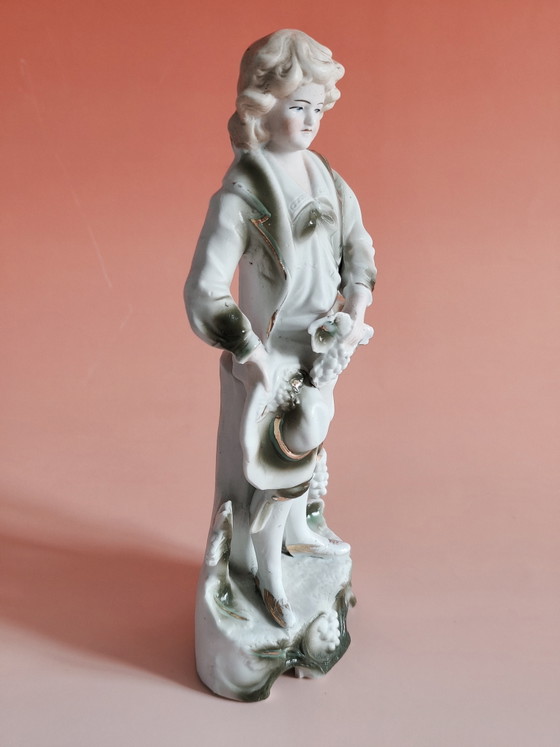 Statuetta vintage in porcellana – Biscotto – 23 cm – Decorazione in stile cottagecore – Oggetti decorativi (photo 2 of 6)