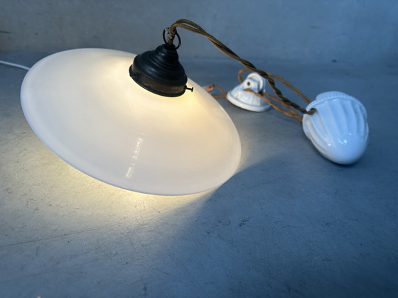 Image 1 of Antieke verstelbare hanglamp - opaline en porselein