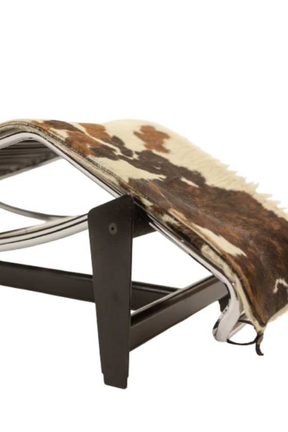 Image 1 of Le Corbusier, Perriand, Jeanneret. LC4 chaise longue. Cassina edition