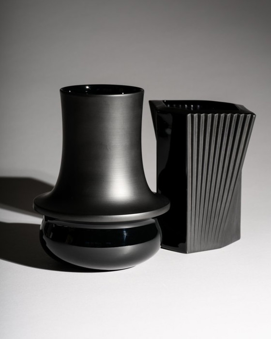 Image 1 of Black Porcelain Vase Duo Wolf Karnagel & Sami Wirkkala for Rosenthal, 80s–90s