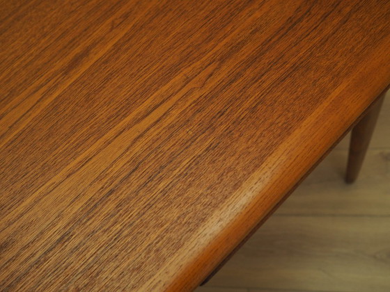 Image 1 of Mesa de teca, diseño danés, década de 1970, fabricada en Dinamarca.