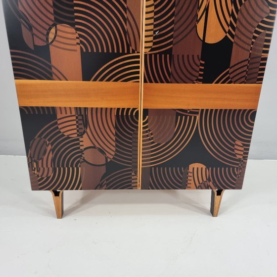 Image 1 of Vintage kledingkast, 1970