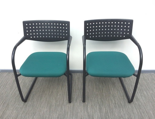 Pair of Visavis Antonio Citterio / VITRA chairs. Vintage 90s