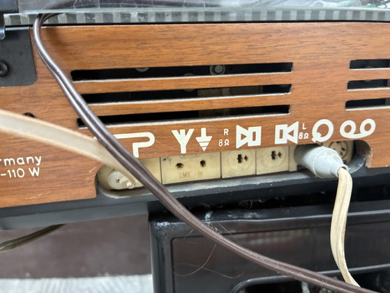 Image 1 of Wega 3203 fet