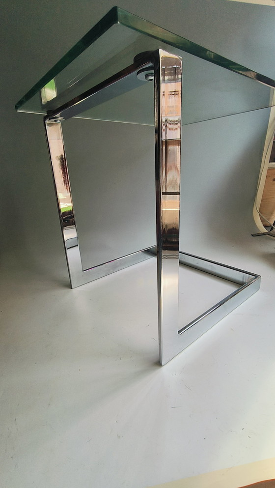 Image 1 of Table d'appoint moderne en verre Gerba verre chromé