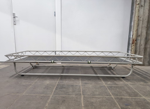 Cama basculante Auping Arielle, diseño de Wim Rietveld – daybeds, Metal