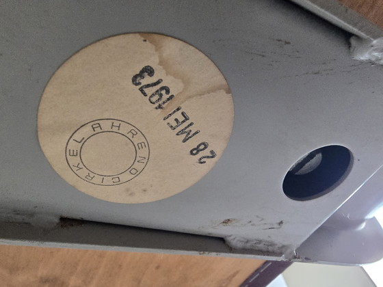 Image 1 of Nederlandse industriele (draai) bureaustoel door Friso Kramer, 1973