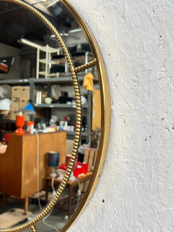 Miroir rond vintage en laiton, style Hollywood Regency – Brass (photo 4 of 10)