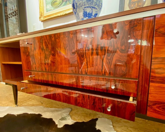 Vintage dressoir van palissanderhout in mid-century stijl – Wood (photo 4 of 16)