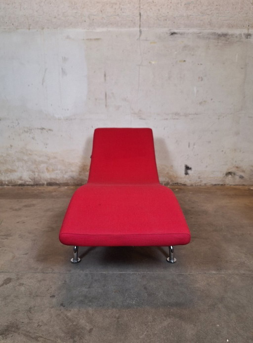 Chaise longue Softline Sense en tela roja