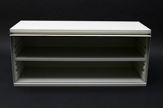 Image 1 of Dieter Rams 606 doos 90cm | Vitsoe lichtgrijs 1960