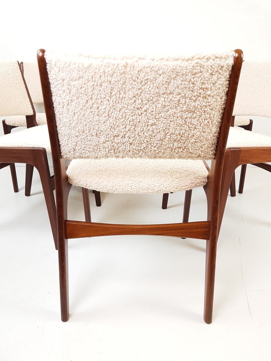 Image 1 of 6 Erik Buch Aastrup eetkamer stoelen nieuw gestoffeerd Deens