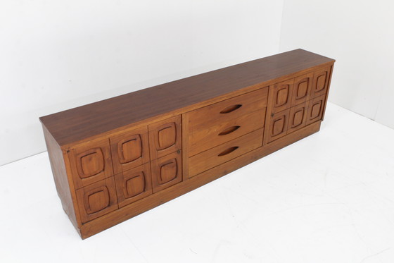 Image 1 of Buffet vintage graphique en bois de teck 1960s