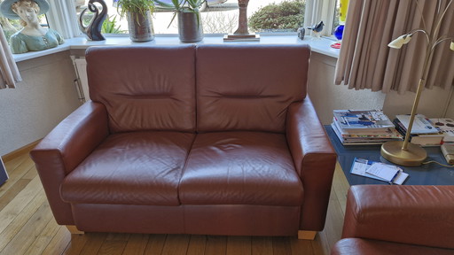 Zu verkaufen 3 und 2-Sitzer Sofa
