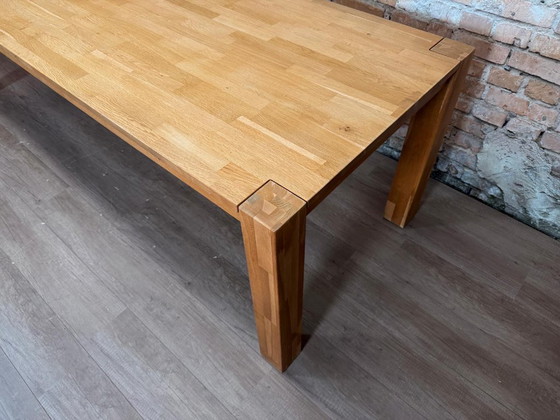 Image 1 of Table de salle à manger design en chêne