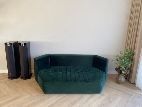 Image 1 of Sofá Bonaldo Peanut B Design – Terciopelo verde – Diseño italiano