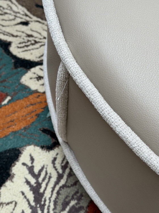 Image 1 of Pouf Leolux Bolmin Bold grand format