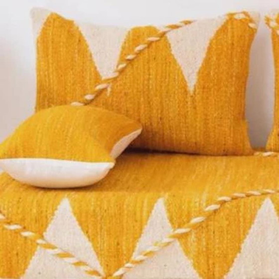 Handgefertigtes marokkanisches Bodensofa – Geschenke, Cotton, Textile (photo 2 of 10)