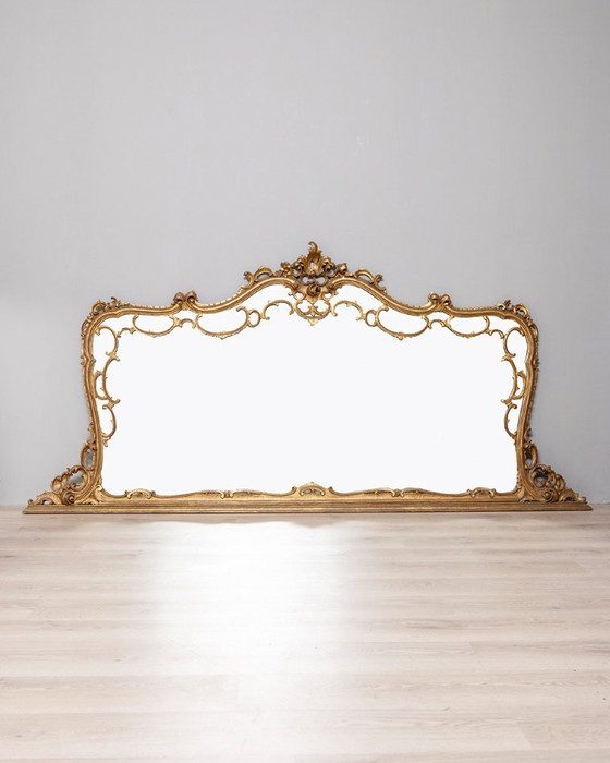 Image 1 of LARGE EARLY 20TH CENTURY BAROQUE STYLE GILDED WOOD WALL MIRROR