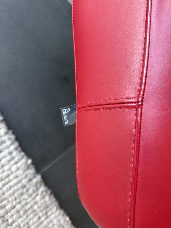 Image 1 of 2. X LeoLux Parabolica Rood