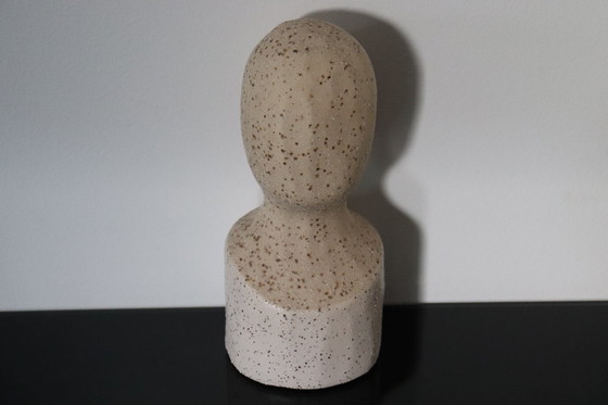 Image 1 of 2 statues BATTUDA en céramique crème mate