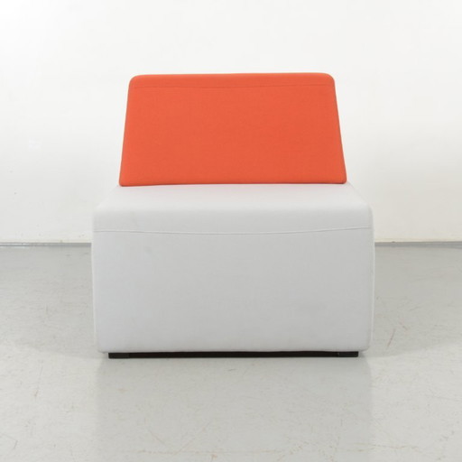 2x Steelcase Cube Bänke, orange / hellgrau, 80 x 76 cm – bankjes, Textile (photo 2 of 6)