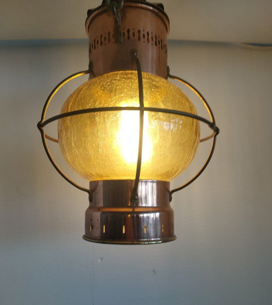 Ship's lantern 360 degrees with spherical amber crackle glass, Pendant lamps, Copper, Yellow, Vintage (photo 12 of 12)