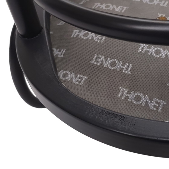 Image 1 of Silla Thonet 209 P con asiento de cuero marrón y madera curvada negra