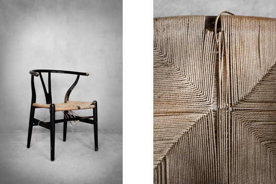 Image 1 of Vintage Mid-Century Danish Modern Oak CH24 Wishbone Chair by Hans J. Wegner for Carl Hansen & Søn, 1960s