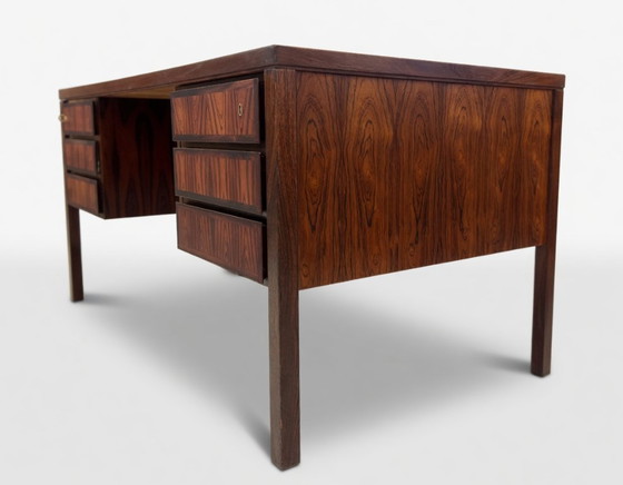 Image 1 of Gunni Omann Model 77 palissanderhouten bureau, jaren 60.