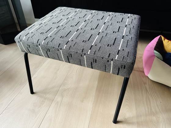 Image 1 of Poltrona e pouf Fést Monday