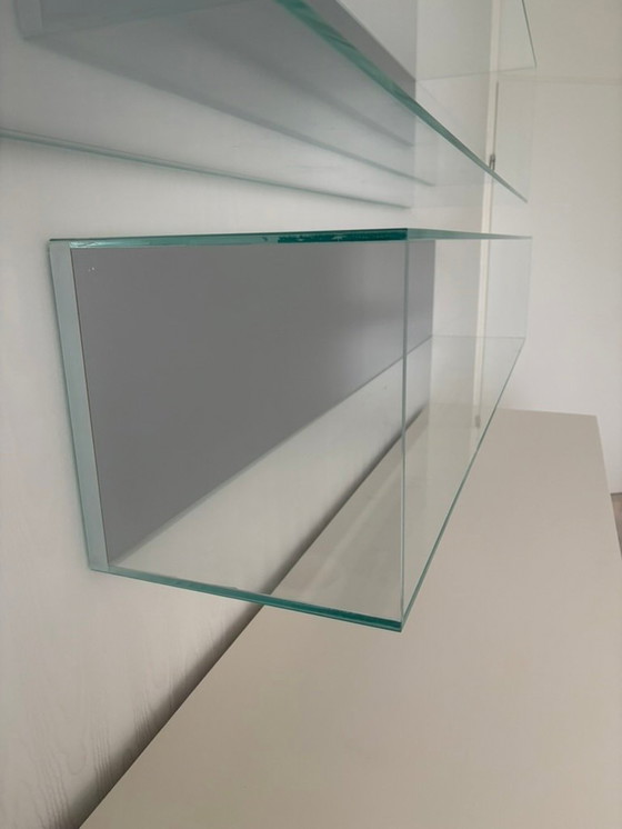 Image 1 of Mueble alto de cristal de diseño Porro 2