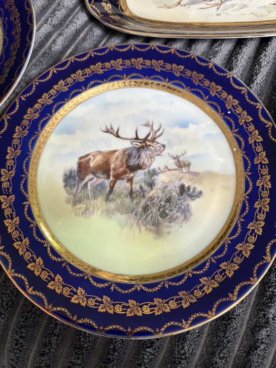 Image 1 of Vajilla de caza Carlsbad antigua pintada a mano