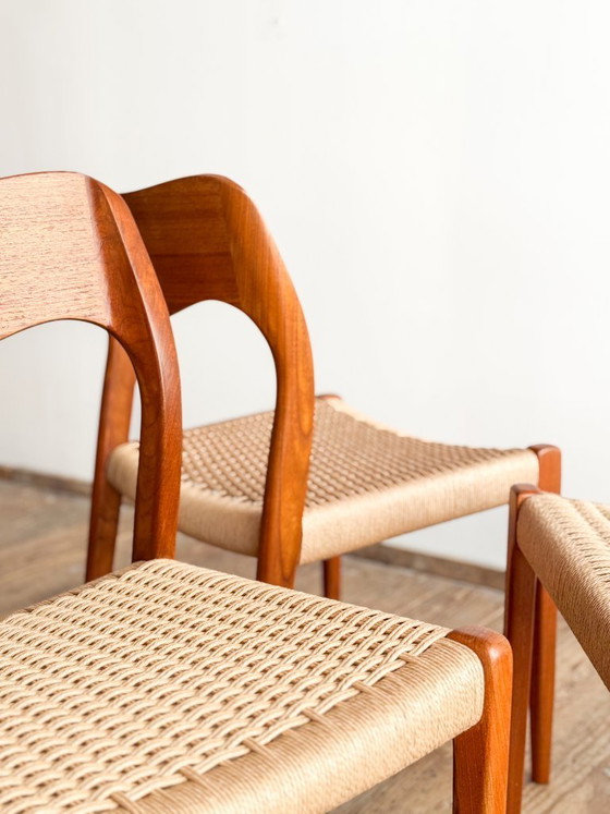 Image 1 of Set van 4 teakhouten eetkamerstoelen van Niels O. Møller voor J.L. Moller, model 71