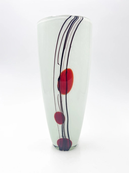 Vaso in vetro di Murano bianco anni '70 con decorazioni rosse e nere