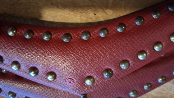 Image 1 of Vintage kledinghangers van skai met metalen studs uit de jaren 50/60diverse kleuren 