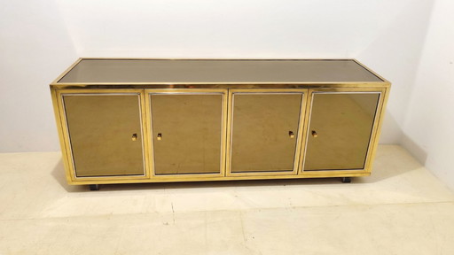 Groot Frans Modern Spiegelend Dressoir van Michel Pigneres