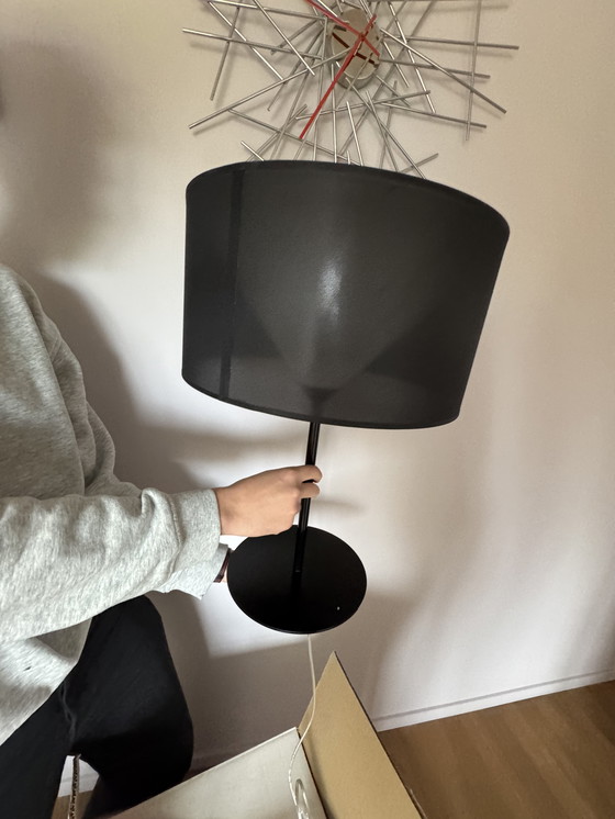 Image 1 of 2 x Lámpara de mesa Twolight negra nueva en caja