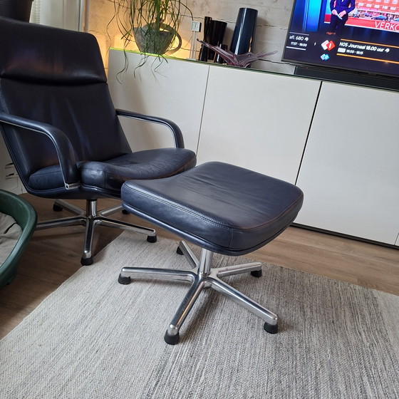 Image 1 of Fauteuil Artifort 141 unique avec ottoman (en termes de couleur)