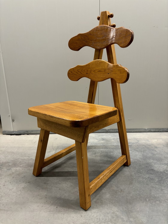 Image 1 of Massief Brutalistische Eiken Stoelen