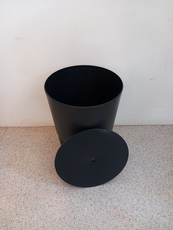 Image 1 of Philippe Starck Bubu kruk design klassieker