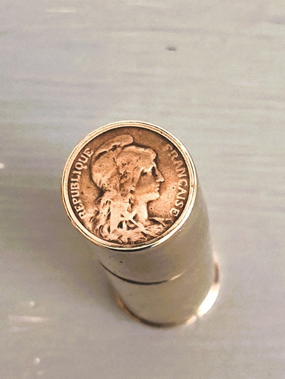 Image 1 of Antieke aansteker uit de periode 1914-1918.