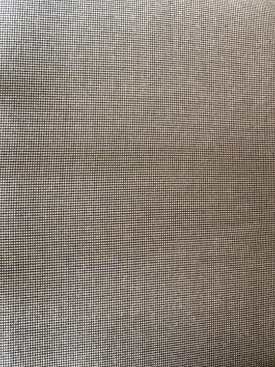 2 Leolux bora bankjes, 2 zitsbanken, Textiel, Beige (foto 2 van 8)
