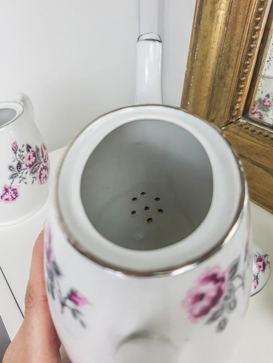 Service à thé en porcelaine blanche à motif floral – Vaisselle (photo 7 of 10)