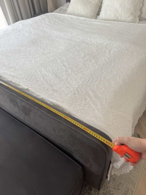 Image 1 of Letto Swiss Sense Gray + Poggiapiedi + 2 Comodini (2 anni)