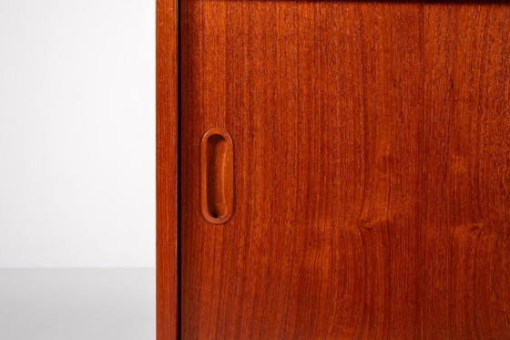 Image 1 of Mobiletto in teak di metà secolo, credenza scandinava, anni '60