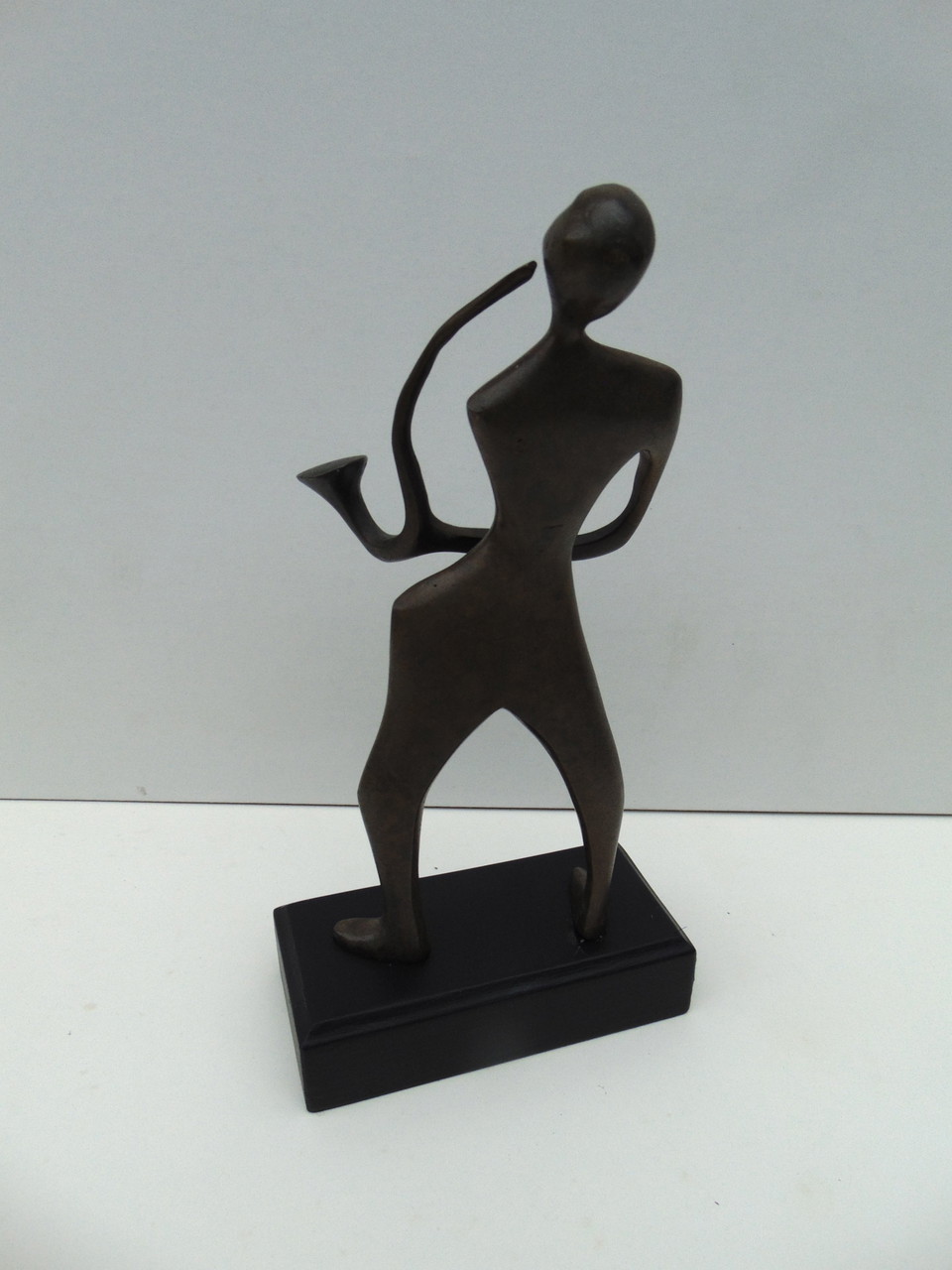 Bronze Statuette Saxophonist